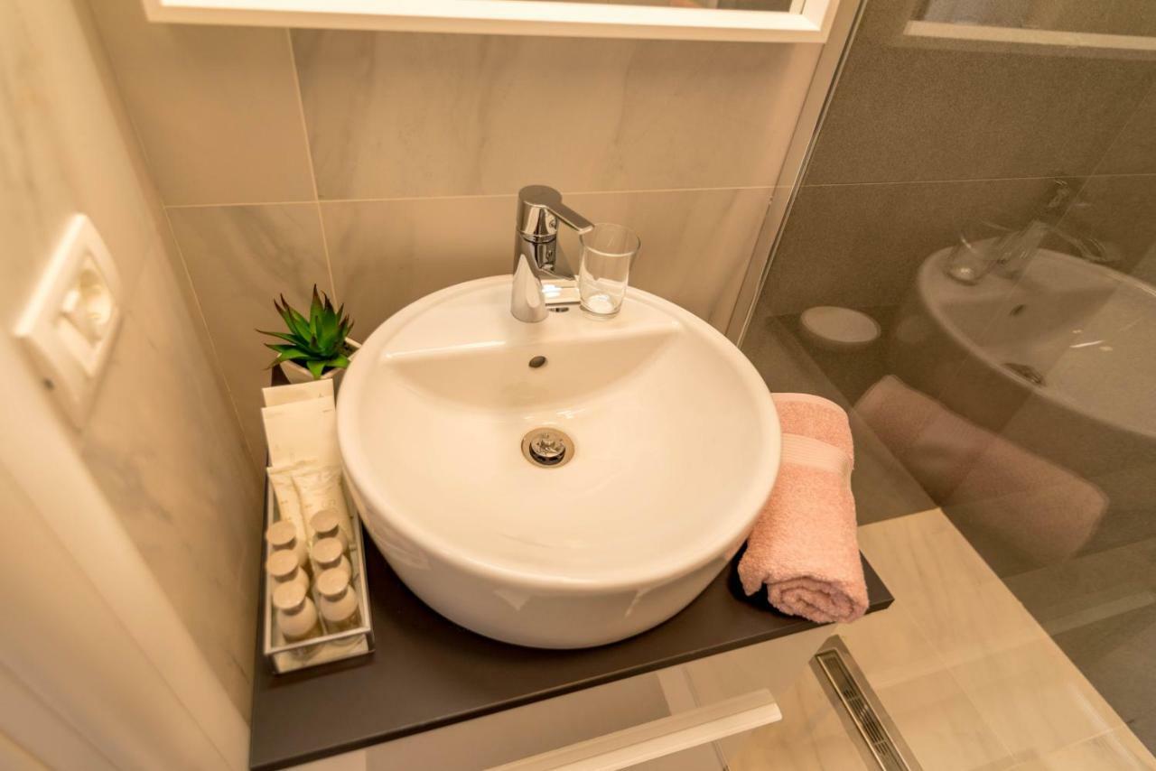 Central Premium Suites Τιμισοάρα Εξωτερικό φωτογραφία